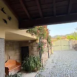 לינה וארוחת בוקר Casa Da Pedrosa *