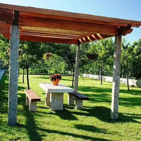 Casa Da Pedrosa Panzió *