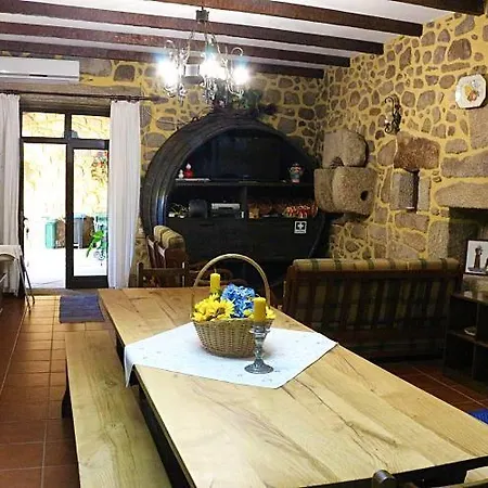 Casa Da Pedrosa
