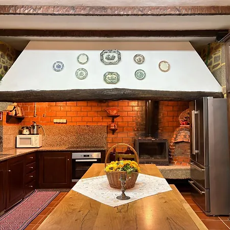 B&B Casa Da Pedrosa 폰테 데 리마