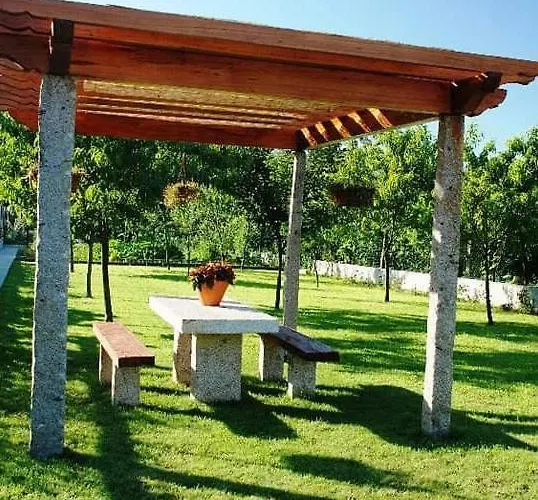 Casa Da Pedrosa Nocleg ze śniadaniem *